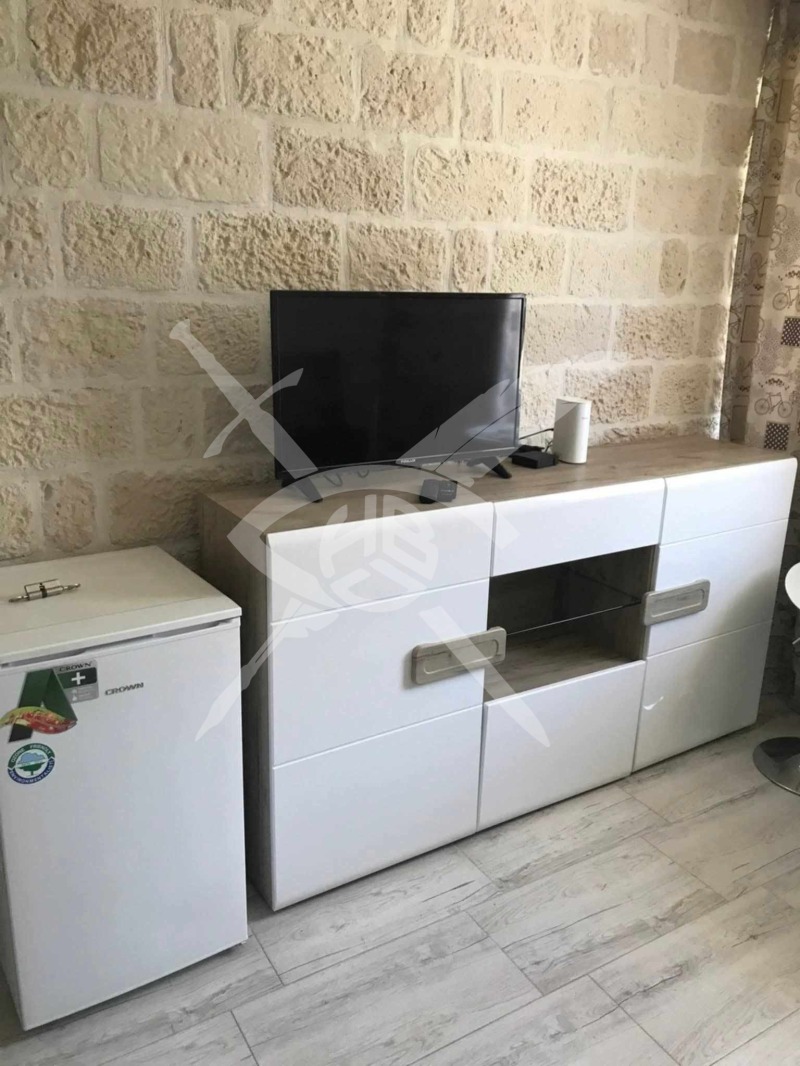 Издаје се  Студио Варна , Левски 1 , 20 м2 | 39760533 - слика [3]
