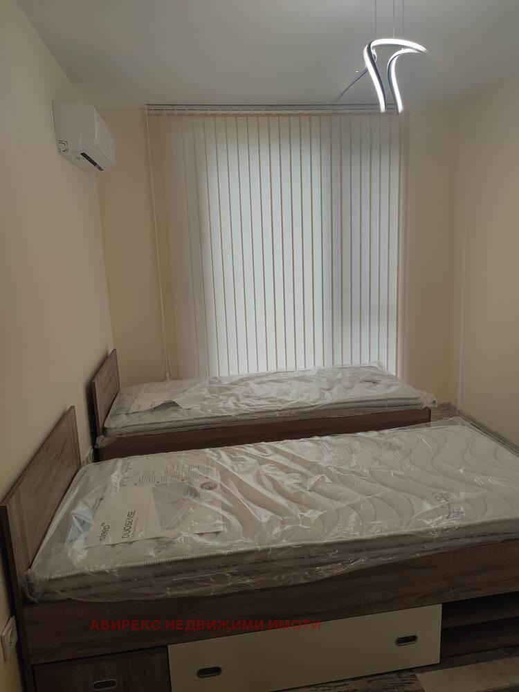 Para alugar  2 quartos Plovdiv , Hristo Smirnenski , 120 m² | 32179209 - imagem [5]