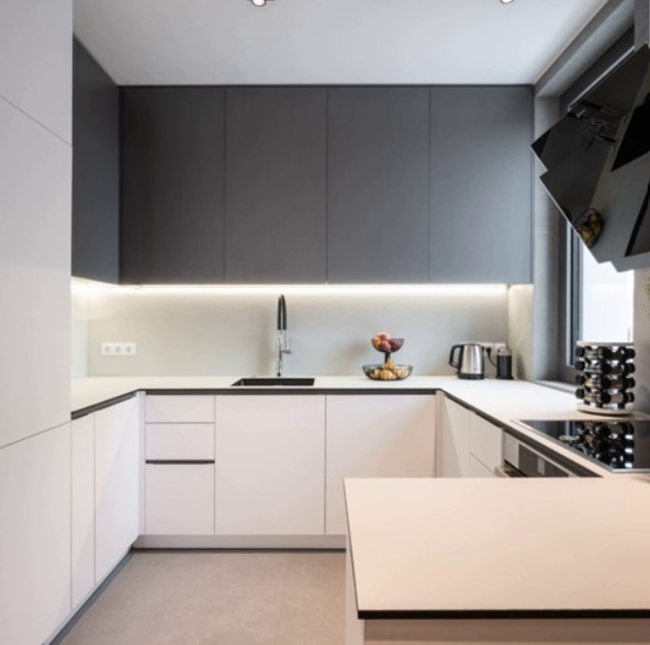 Дава под наем 4-СТАЕН, гр. София, Изгрев, снимка 3 - Апартаменти - 54117955