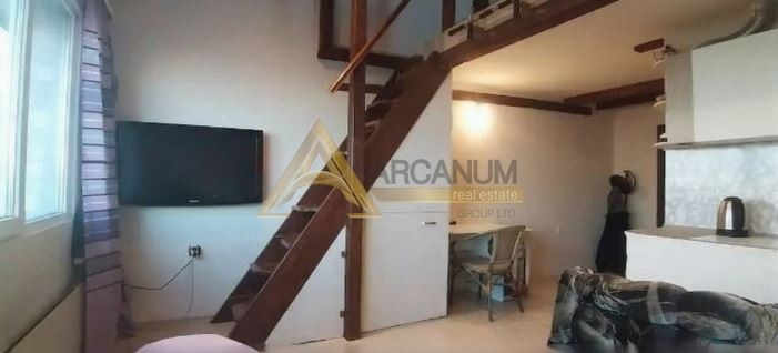 Под наем 1-СТАЕН, град Варна, Гръцка махала • 700 € / 1369.08 лв. • 52023387 1