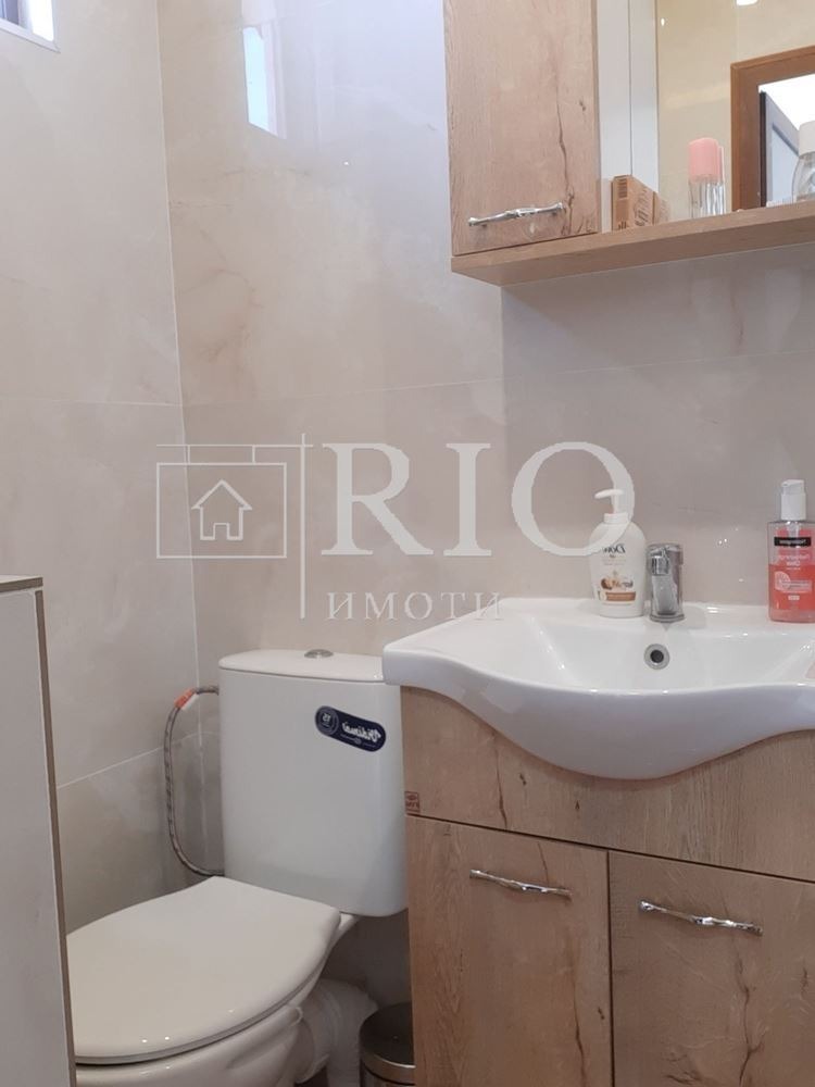 Дава под наем  Къща област Пловдив , с. Рогош , 240 кв.м | 82979693 - изображение [11]