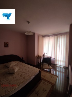 1 chambre Tsentar, Pazardjik 2