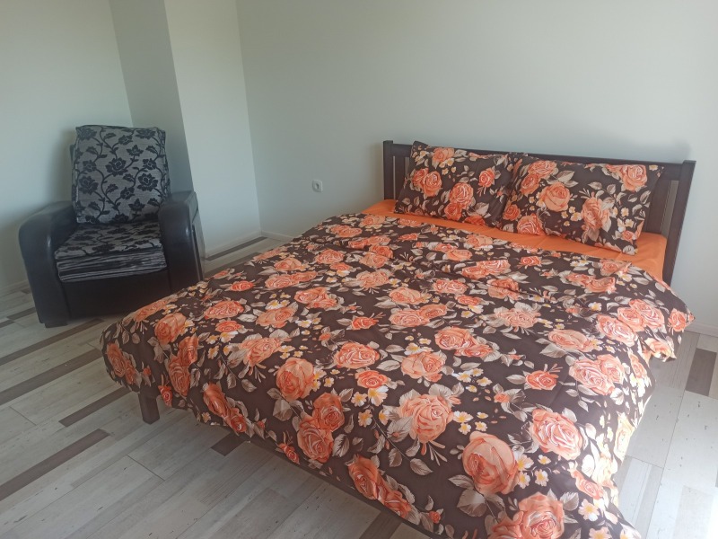 Дава под наем 1-СТАЕН, гр. Пловдив, Кючук Париж, снимка 3 - Апартаменти - 52624065