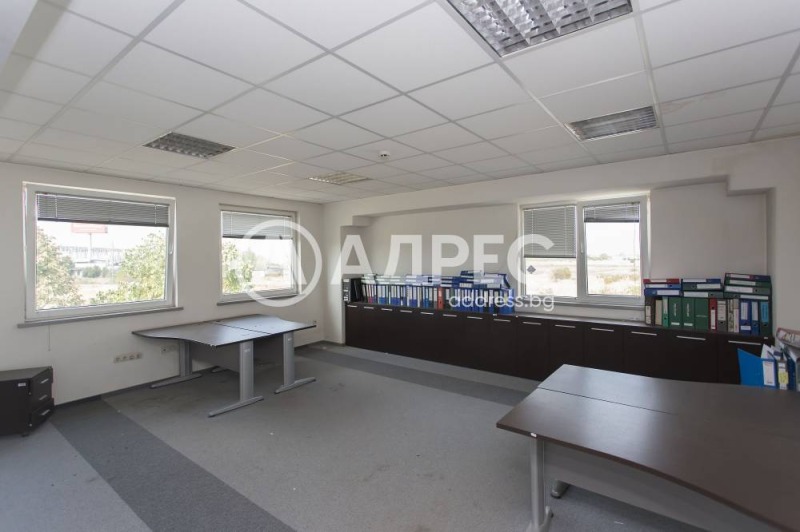 A louer  Bureau Sofia , Vrajdebna , 397 m² | 79379970 - image [12]