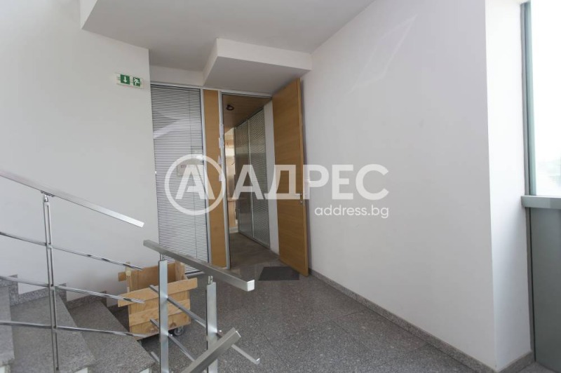 A louer  Bureau Sofia , Vrajdebna , 397 m² | 79379970 - image [3]