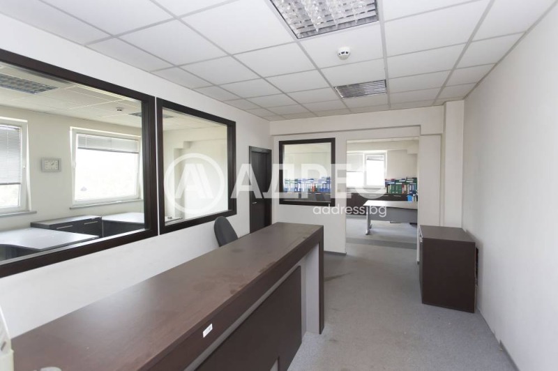 A louer  Bureau Sofia , Vrajdebna , 397 m² | 79379970 - image [10]