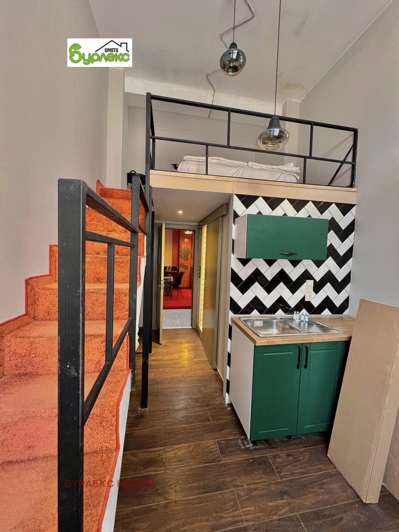 Дава под наем 2-СТАЕН, гр. Варна, Център, снимка 2 - Апартаменти - 52713848