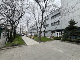 Toimisto Tsentar, Sofia 3