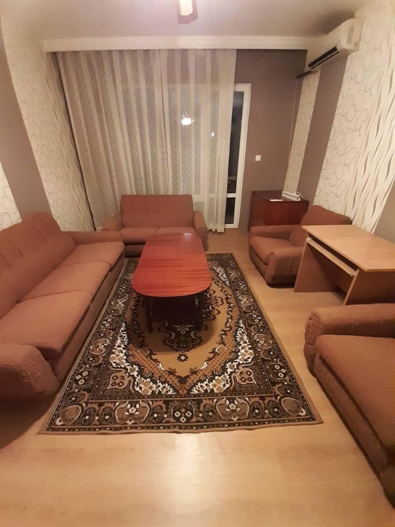 Дава под наем  2-стаен град Пловдив , Тракия , 68 кв.м | 96388771