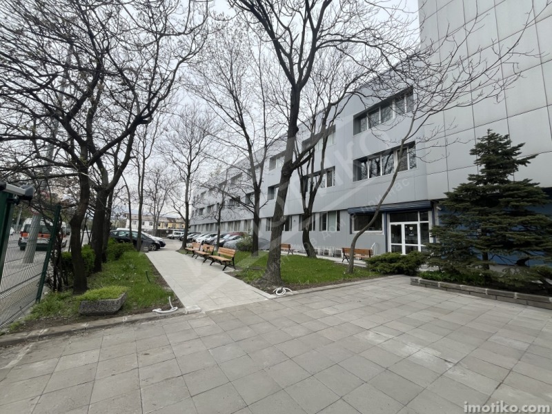 Da affittare  Ufficio Sofia , Tsentar , 60 mq | 19467165 - Immagine [3]