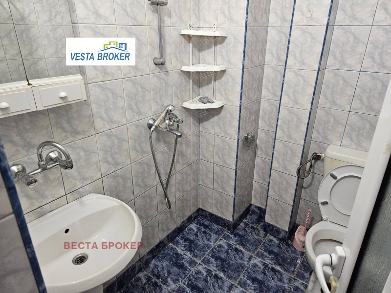 Дава под наем 2-СТАЕН, гр. Кърджали, Център, снимка 7 - Апартаменти - 52990513