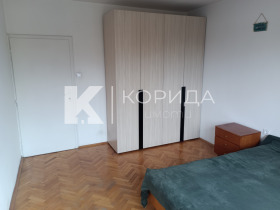 ���� ��� ���� 3-����� | Imot.bg � ����� ������ 12
