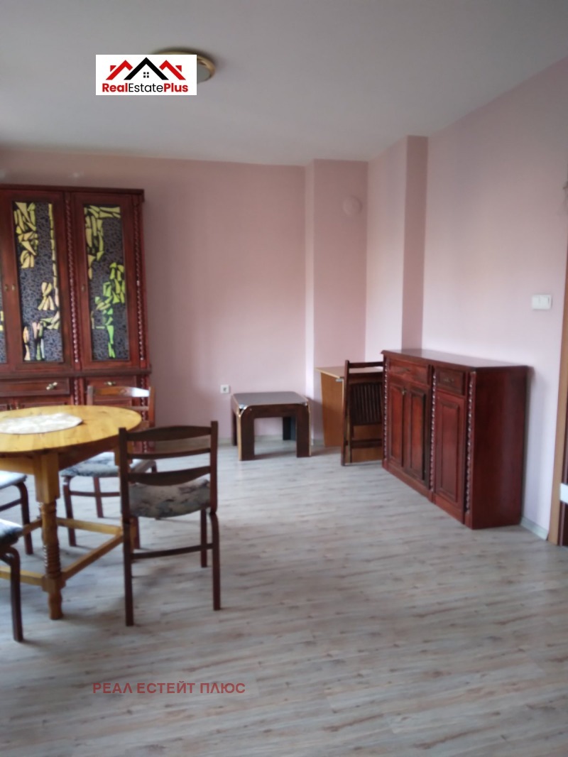 Zu vermieten  Studio Plewen , Idealen zentar , 60 qm | 17216745