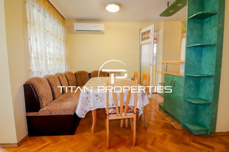 Дава под нем  3-стаен, град Варна, Център •  575 EUR • ID 66759750 — holmes.bg - [1] 