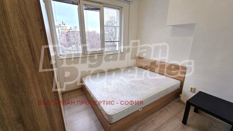 Дава под наем 3-СТАЕН, гр. София, Център, снимка 3 - Апартаменти - 53257711