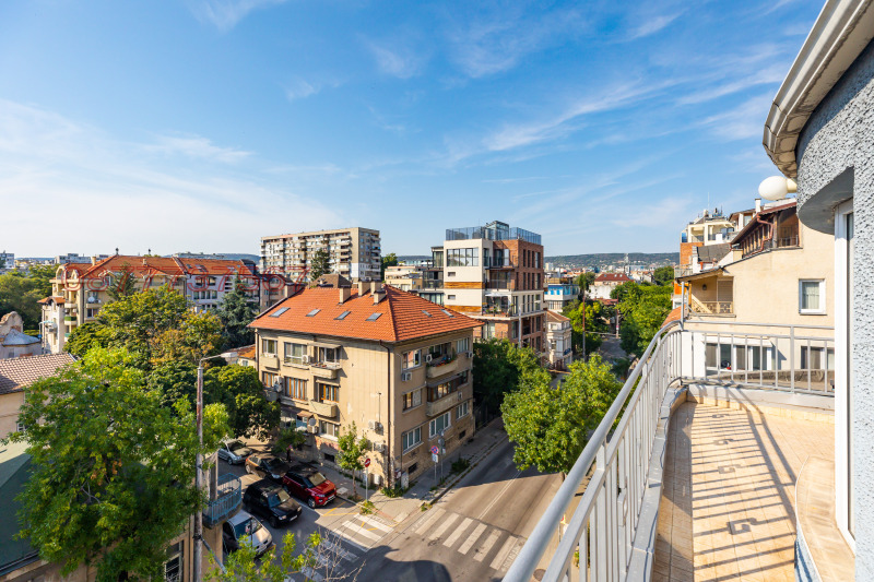 Дава под наем 4-СТАЕН, гр. Варна, Център, снимка 16 - Апартаменти - 53398520