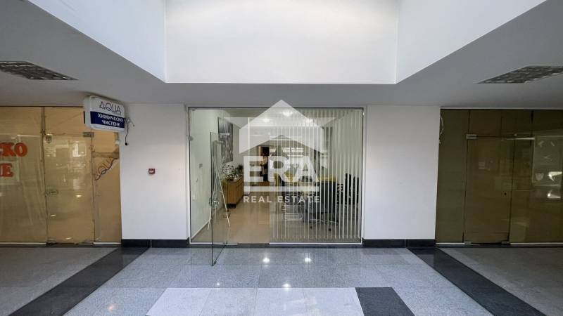 Te huur  Kantoor Sofia , Manastirski livadi , 45 m² | 28128901
