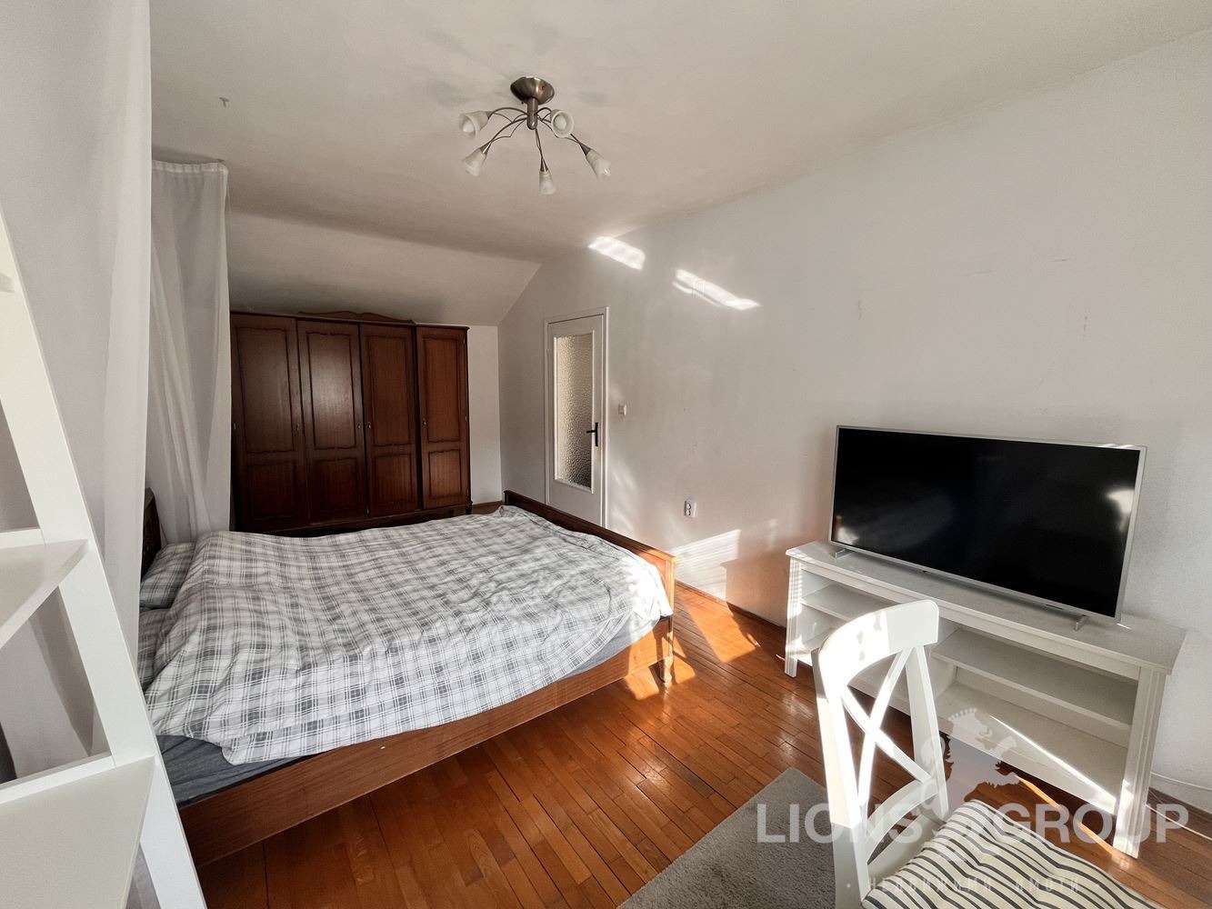 Дава под наем МЕЗОНЕТ, гр. Варна, ВИНС-Червен площад, снимка 6 - Апартаменти - 54145434