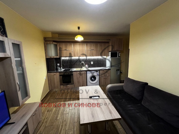 A louer  1 chambre Plovdiv , Kyutchouk Parij , 50 m² | 86113485