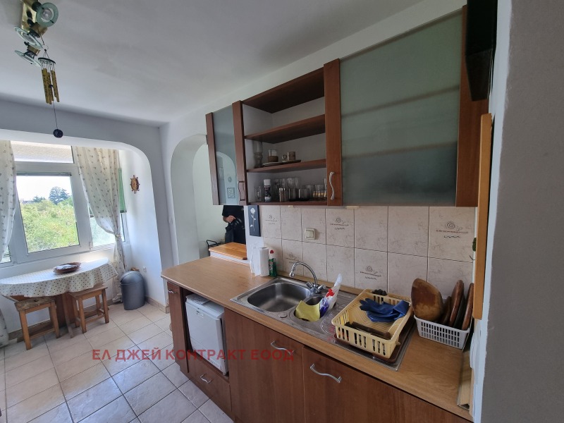 De inchiriat  3 dormitoare Sofia , Cniajevo , 152 mp | 83304729 - imagine [16]