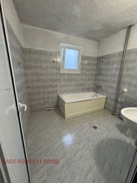 ���� ��� ���� 4-����� | Imot.bg � ����� ������ 12
