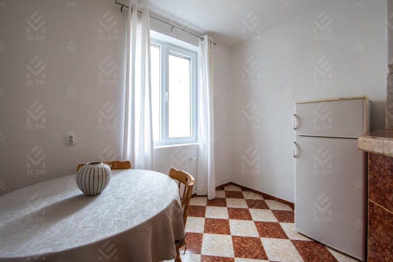 De inchiriat  Studio Sofia , Țentâr , 50 mp | 42380348 - imagine [8]