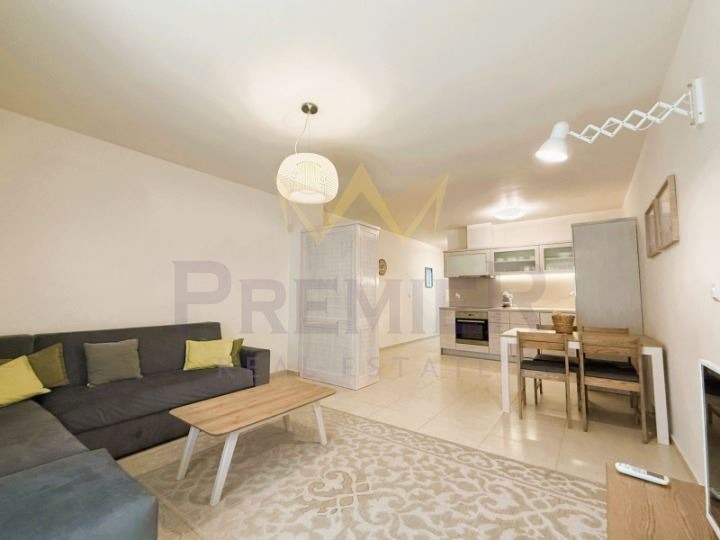 K pronájmu  1 ložnice Varna , Centar , 75 m2 | 61589637