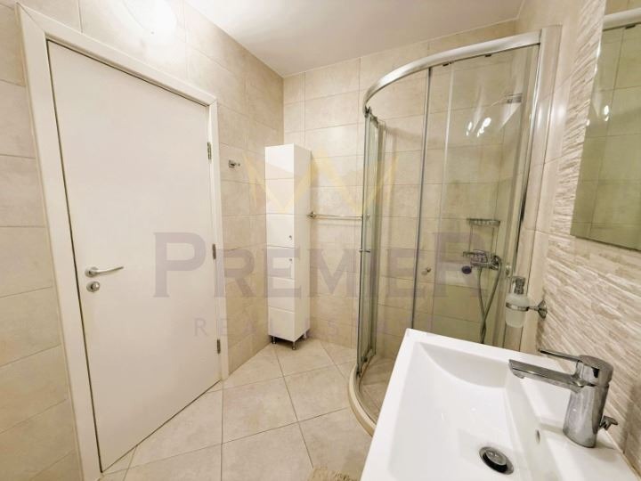 K pronájmu  1 ložnice Varna , Centar , 75 m2 | 61589637 - obraz [9]