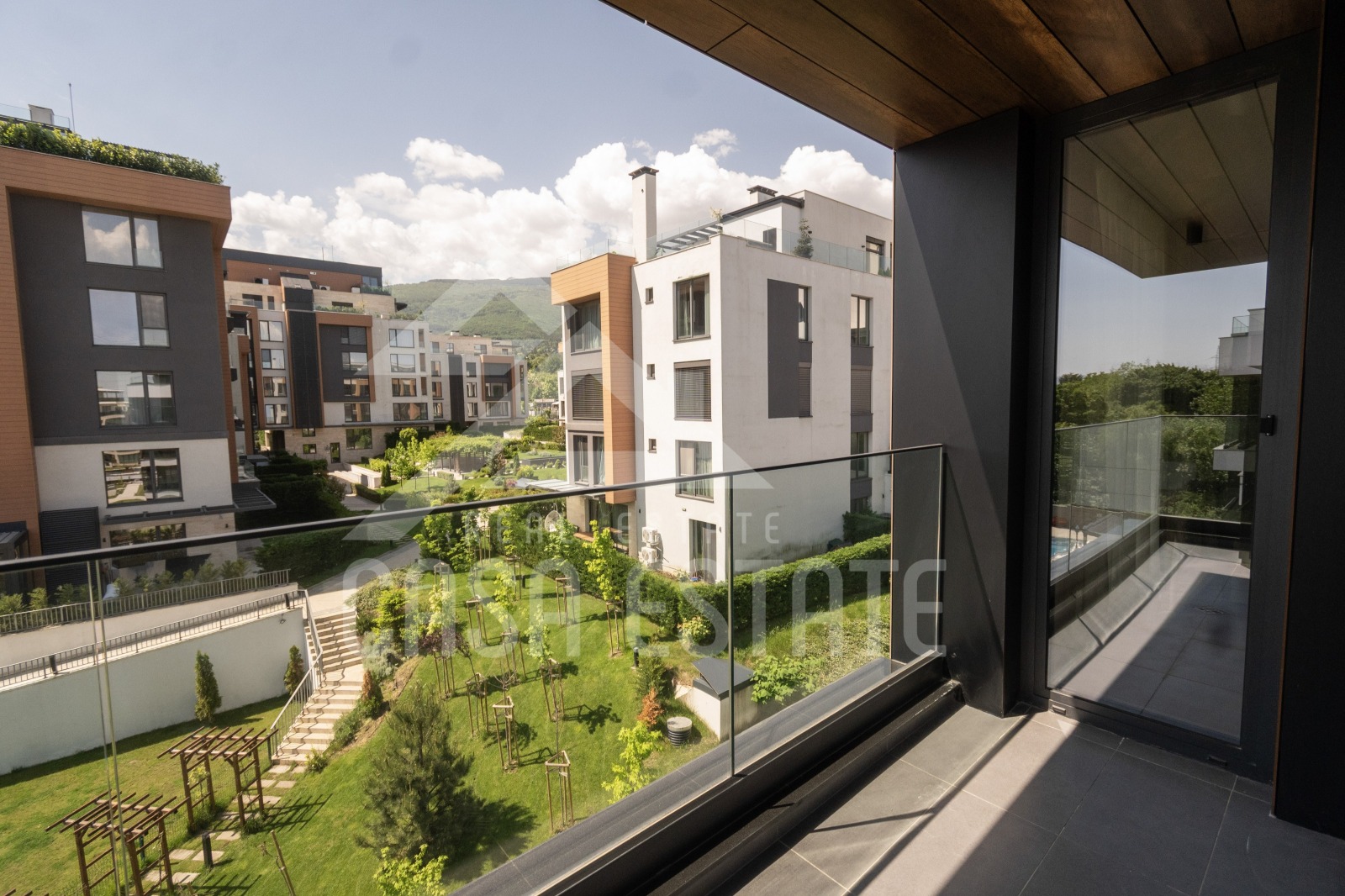 ���� ��� ���� 2-����� | Imot.bg � ����������� 15