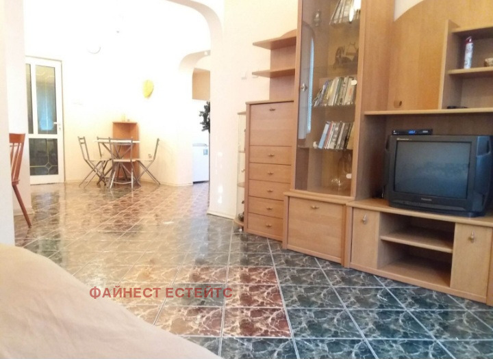 Da affittare  1 camera da letto Sofia , Tsentar , 75 mq | 92687393 - Immagine [2]