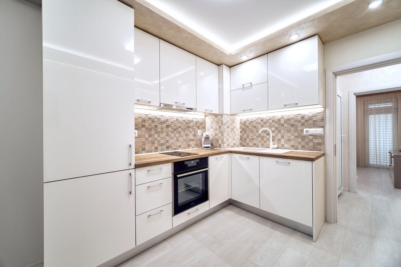 En renta  1 dormitorio Varna , Tsentar , 65 metros cuadrados | 41681143 - imagen [4]