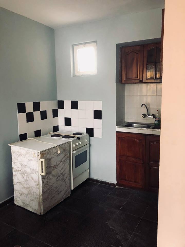 В аренду  2 спальни Пловдив , Кършияка , 90 кв.м | 98579579
