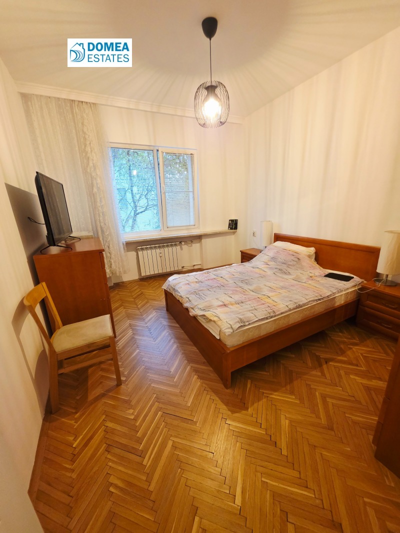 Издаје се  3+ спаваћа соба Софија , Изток , 135 м2 | 34569102 - слика [10]