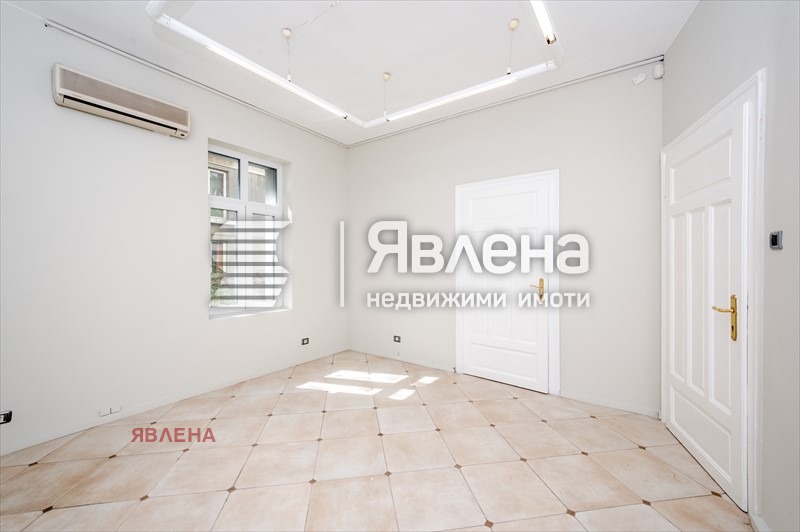 Дава под наем ОФИС, гр. София, Център