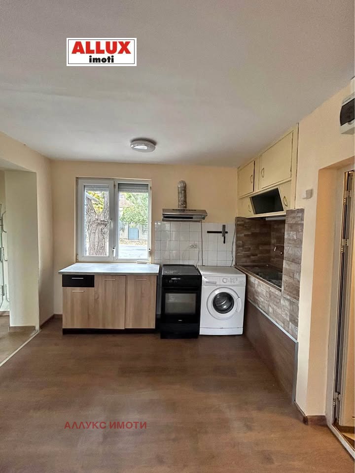 K pronájmu  Podlaha domu oblast Ruse , Nikolovo , 100 m2 | 56149411