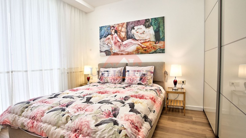 Zu vermieten  2 Schlafzimmer Sofia , Simeonowo , 226 qm | 92110391 - Bild [6]