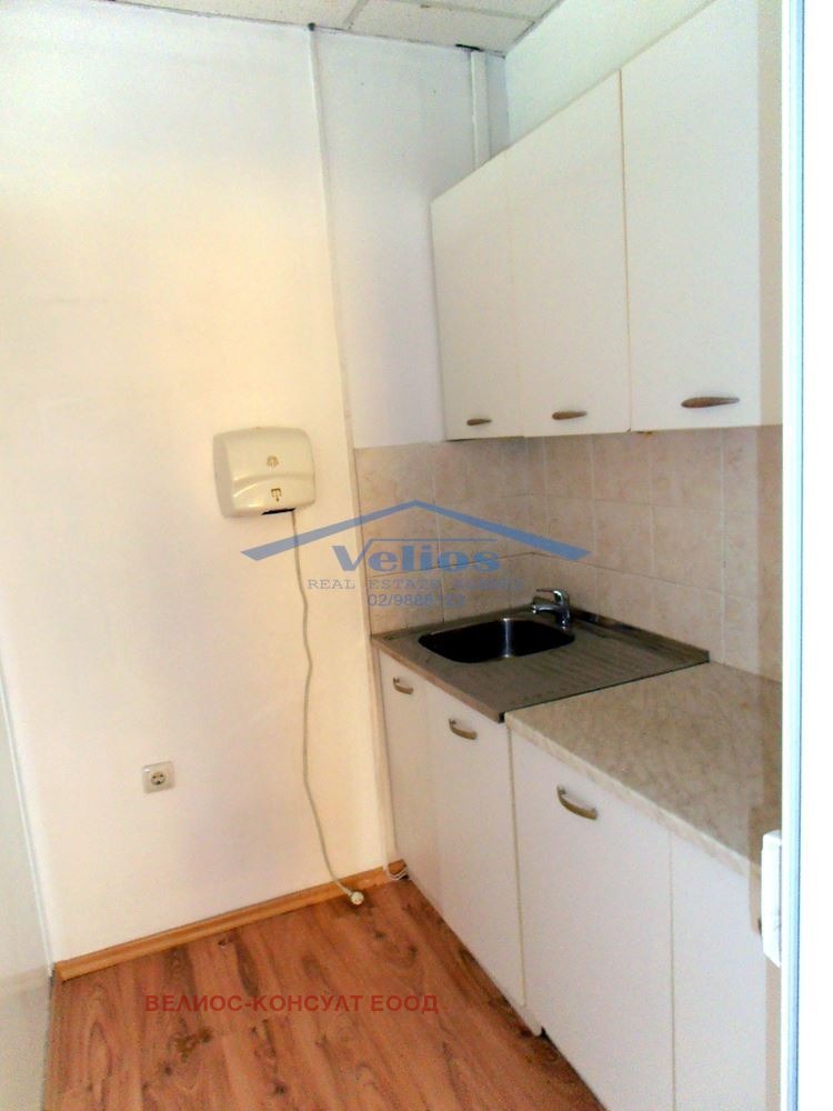 Te huur  Kantoor Sofia , Druzjba 2 , 200 m² | 77166498 - afbeelding [10]