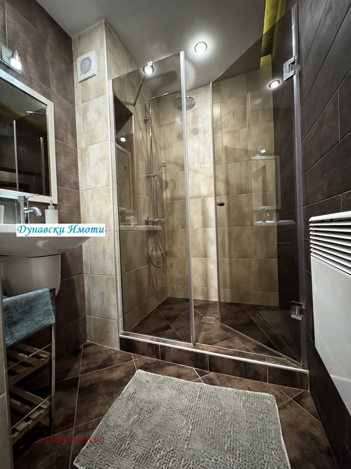 Дава под наем 3-СТАЕН, гр. Русе, Широк център, снимка 11 - Апартаменти - 53757279