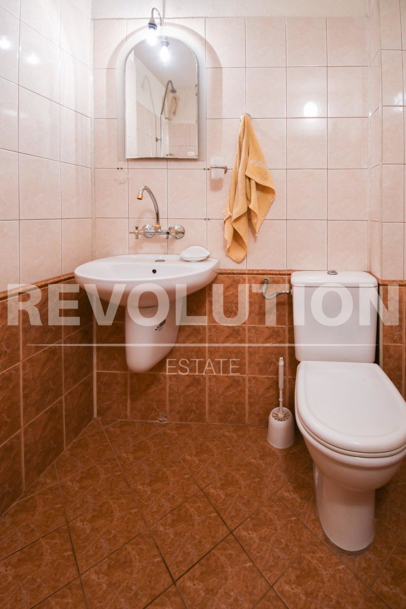 K pronájmu  3 ložnice Sofia , Lagera , 180 m2 | 34108580 - obraz [11]