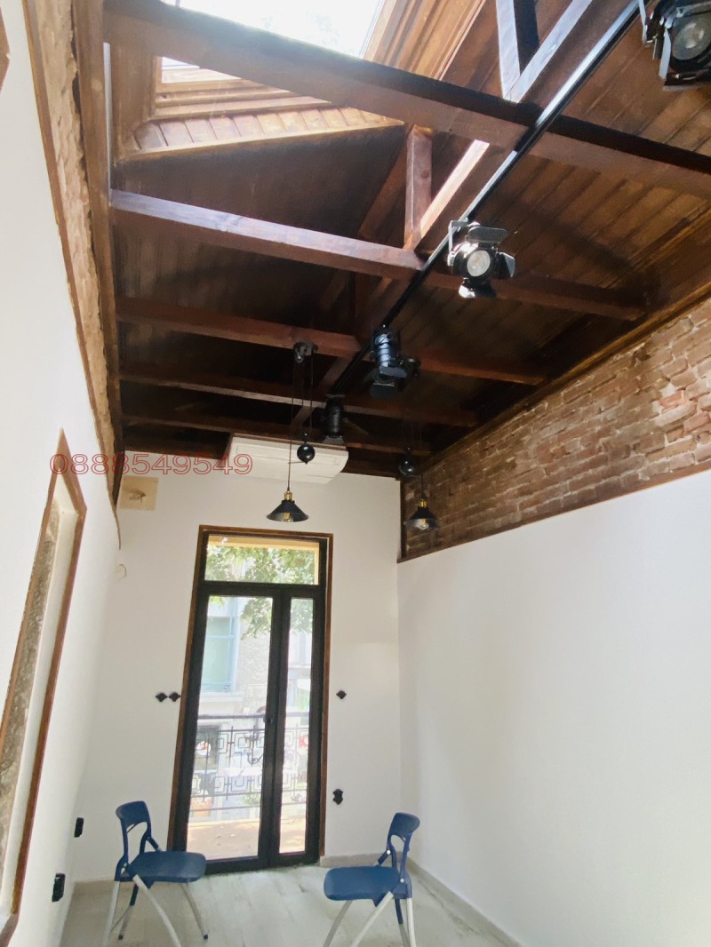 Дава под наем МАГАЗИН, гр. Пловдив, Център, снимка 4 - Магазини - 52711923