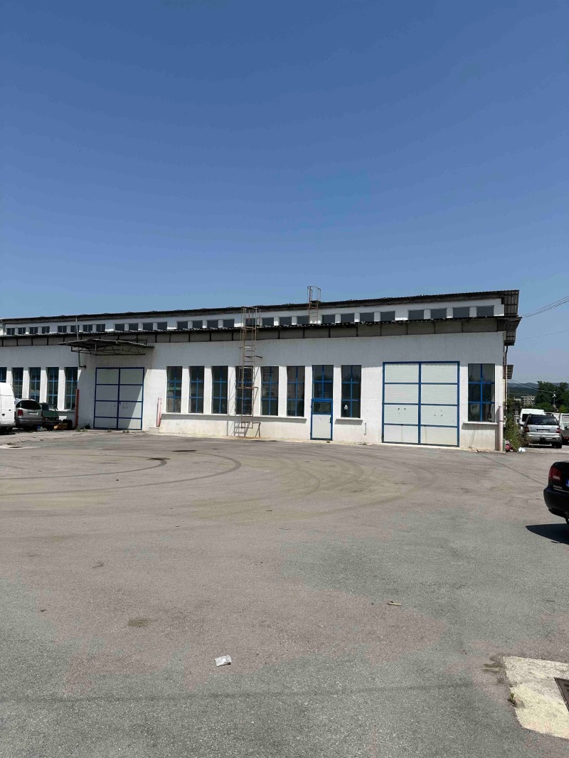 A louer  Stockage Pernik , Mochino , 1200 m² | 81042898 - image [7]