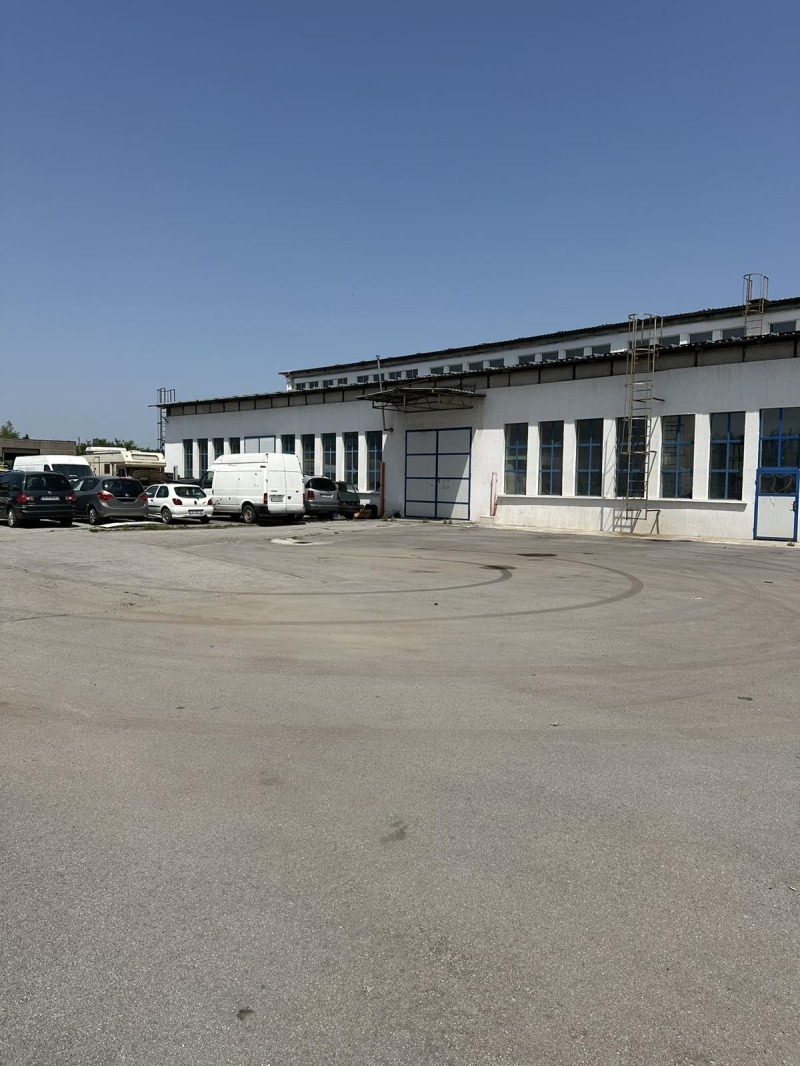 A louer  Stockage Pernik , Mochino , 1200 m² | 81042898 - image [8]