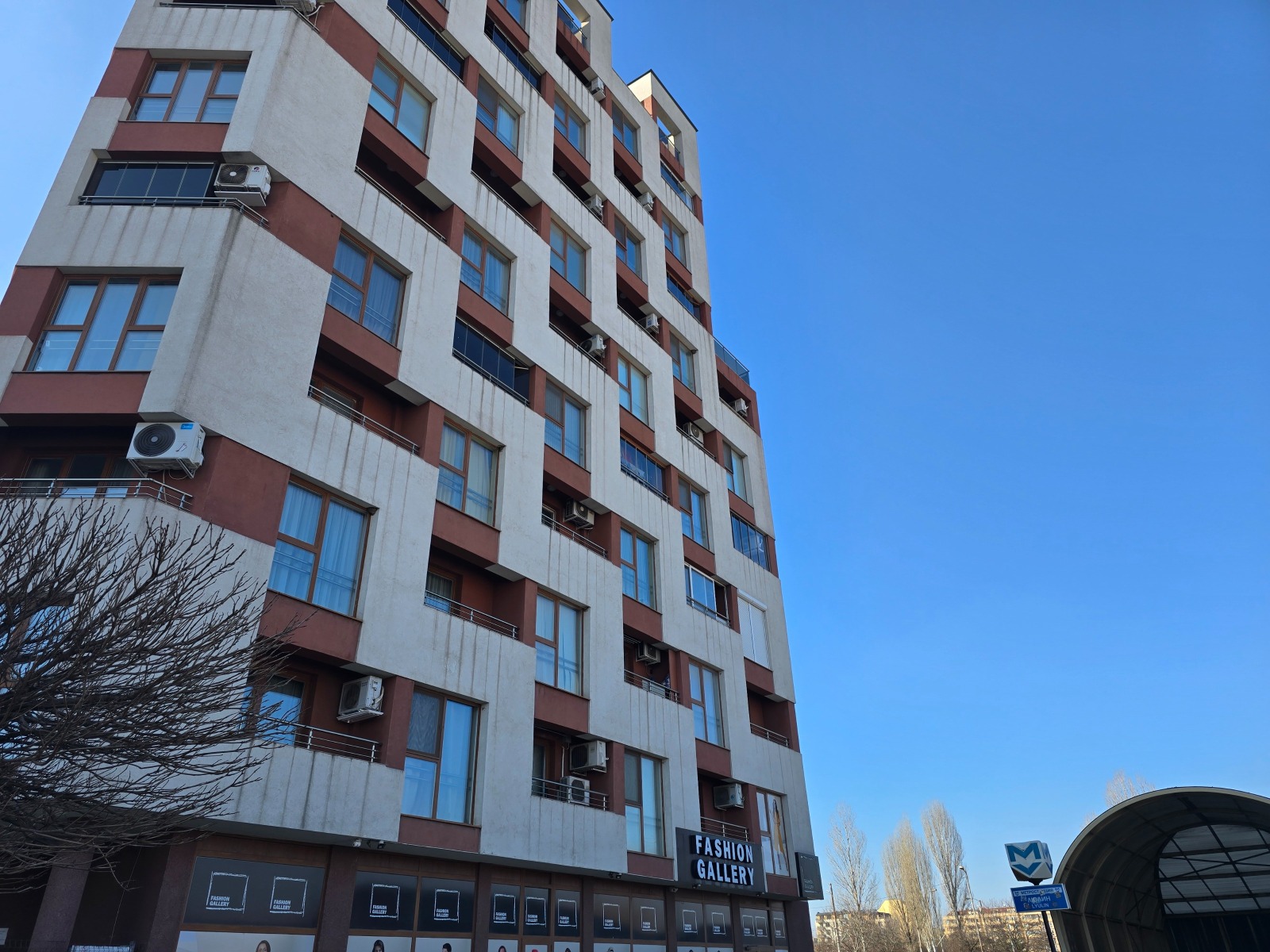 Дава под наем ГАРАЖ, ПАРКОМЯСТО, гр. София, Люлин - център, снимка 9 - Гаражи и паркоместа - 53751796