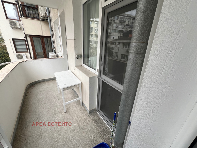 Дава под наем 3-СТАЕН, гр. Бургас, Лазур, снимка 2 - Апартаменти - 52246838