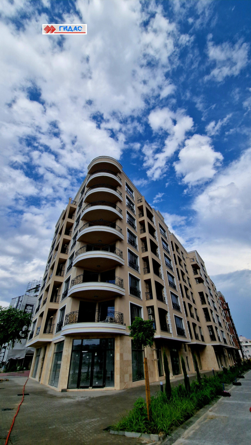 Дава под наем МАГАЗИН, гр. Пловдив, Христо Смирненски, снимка 2 - Магазини - 52682495