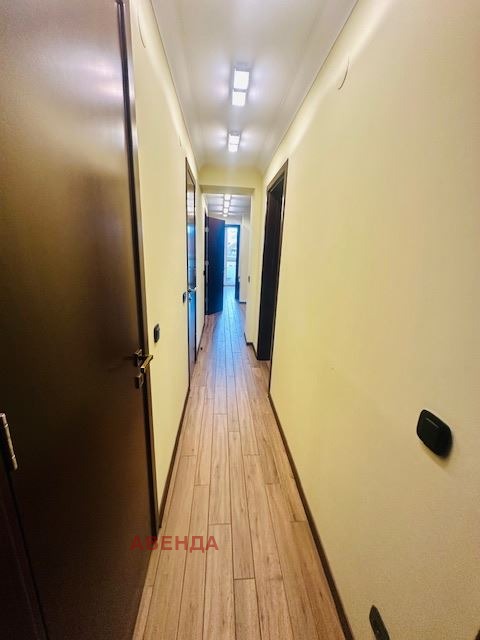 Дава под наем 3-СТАЕН, гр. София, Център, снимка 8 - Апартаменти - 53414644