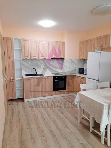 Дава под наем 2-СТАЕН, гр. Варна, Левски 1