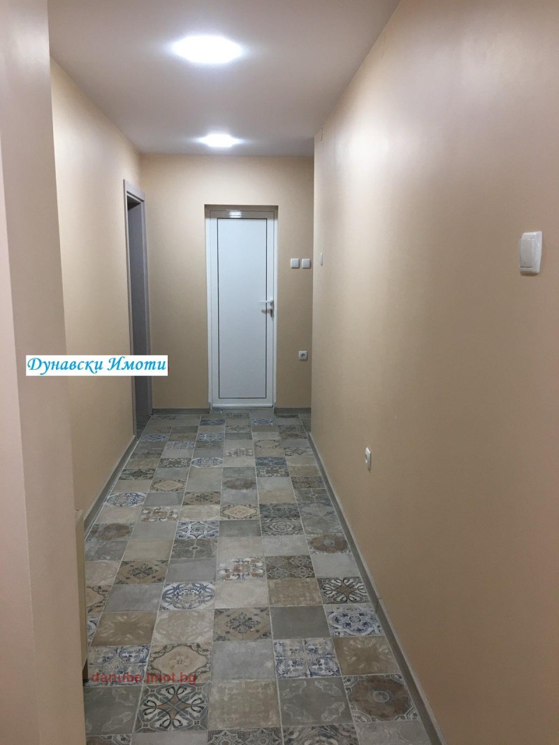 Дава под наем 3-СТАЕН, гр. Русе, Център, снимка 15 - Апартаменти - 52992061