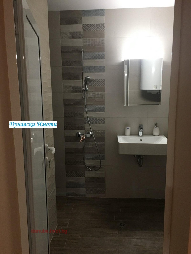 Дава под наем 3-СТАЕН, гр. Русе, Център, снимка 11 - Апартаменти - 52992061