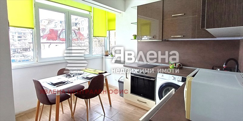 Дава под наем 3-СТАЕН, гр. София, Оборище, снимка 3 - Апартаменти - 54129836